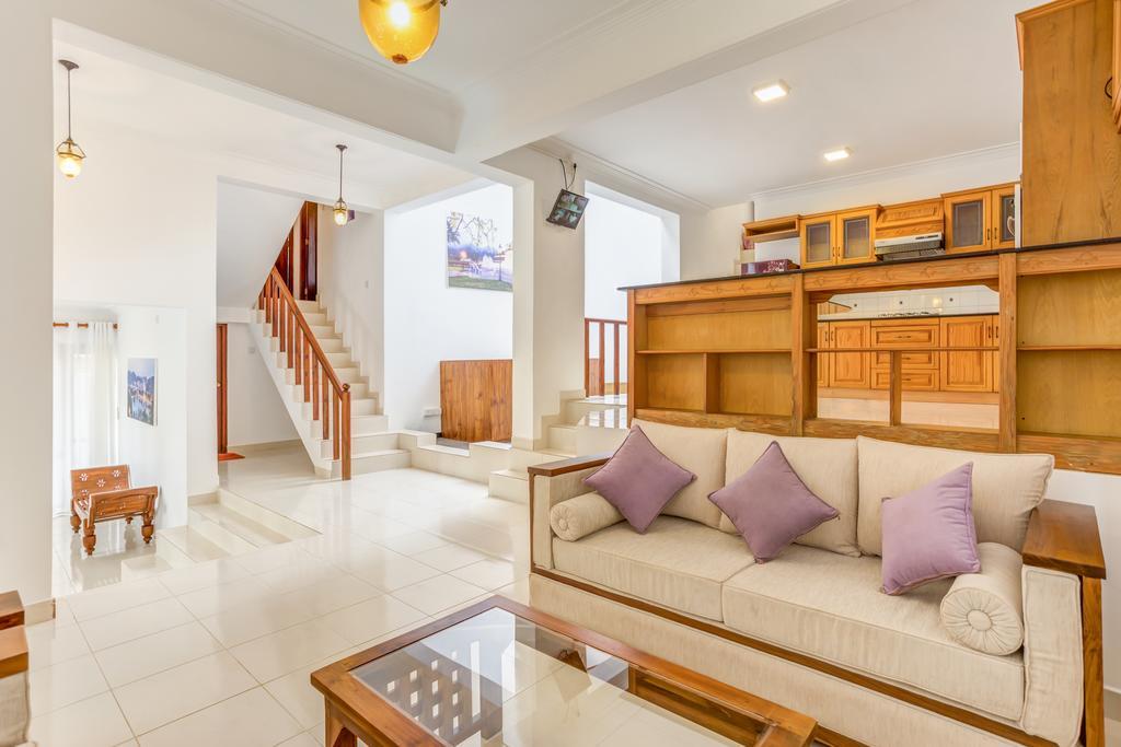 ออร์คิด วิลลา กัณฏิ Bed & Breakfast แคนดี้ ภายนอก รูปภาพ