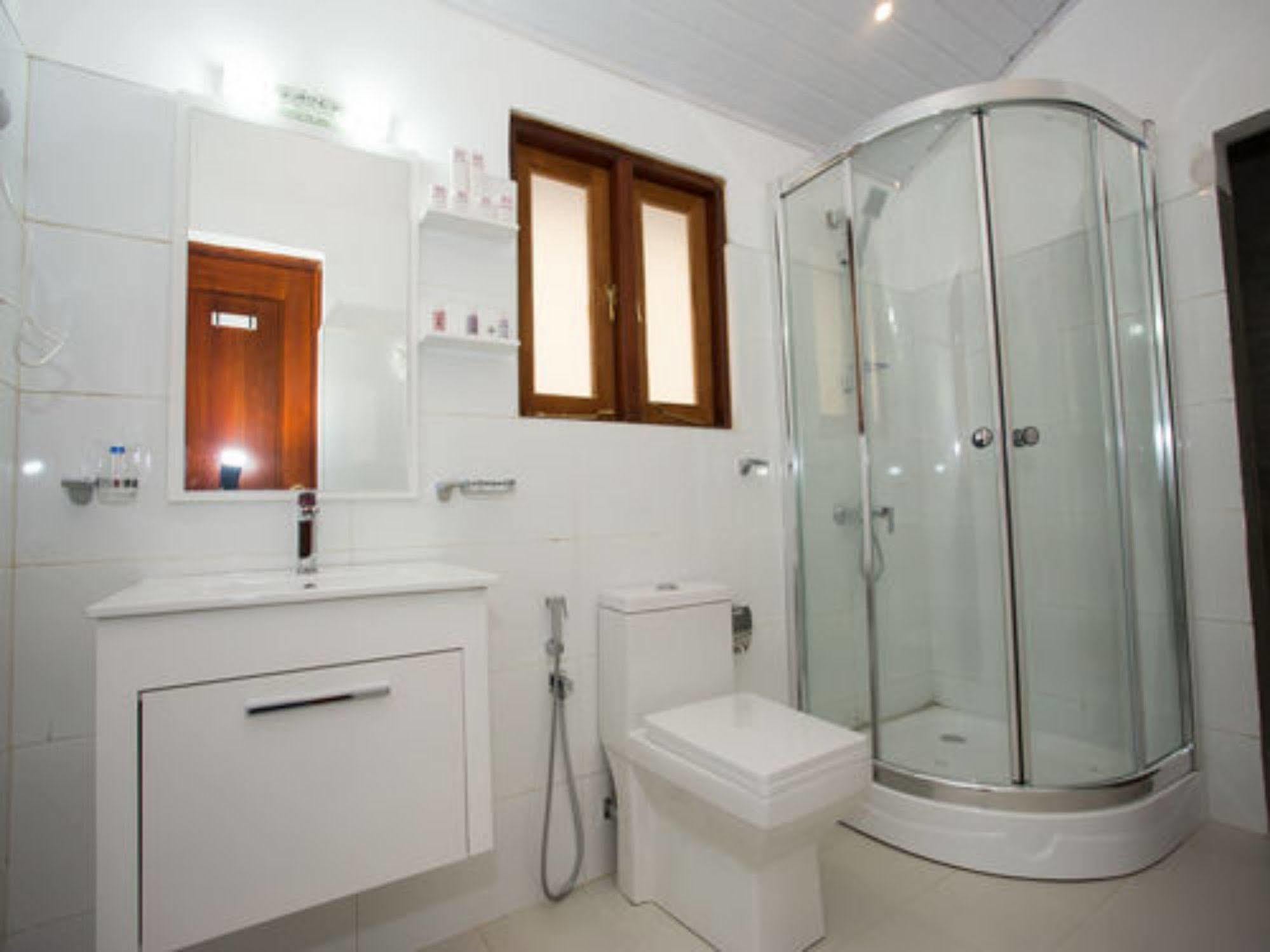 ออร์คิด วิลลา กัณฏิ Bed & Breakfast แคนดี้ ภายนอก รูปภาพ