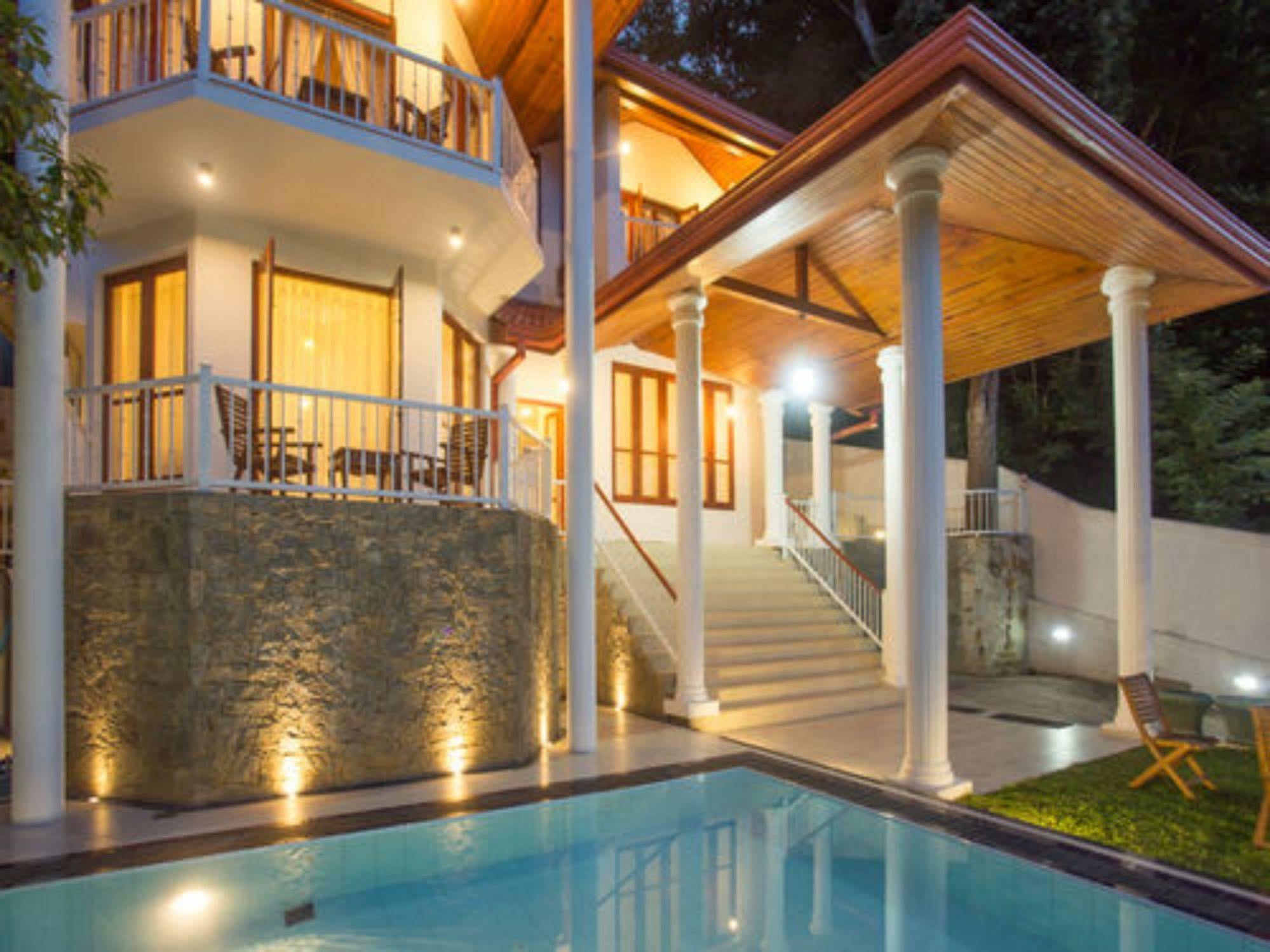 ออร์คิด วิลลา กัณฏิ Bed & Breakfast แคนดี้ ภายนอก รูปภาพ