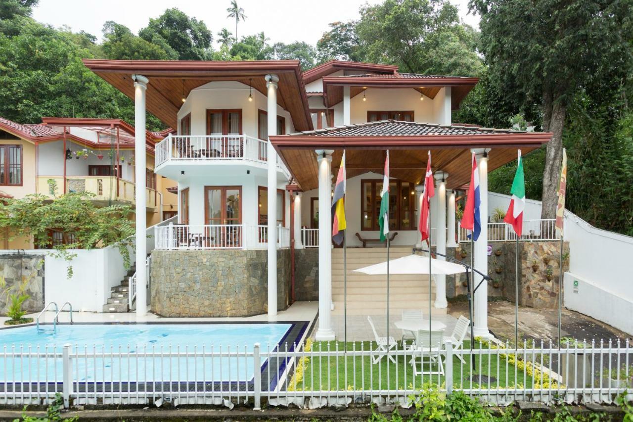 ออร์คิด วิลลา กัณฏิ Bed & Breakfast แคนดี้ ภายนอก รูปภาพ